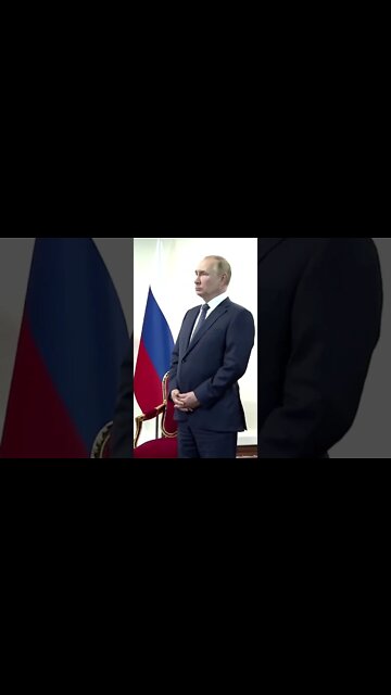 Putin looks aggravated as he's forced to wait 50 seconds for Turkey's President.