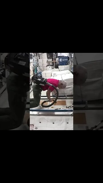 Cadê seu aspirador de pó pra gente limpar a casa? #Shorts