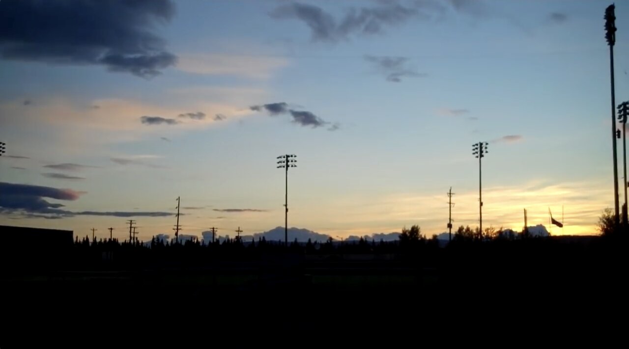 Season 2 , 59th metal detecting hunt of 2012 , Growden park volleyball courts