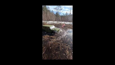 Axial Scx6 ice and water