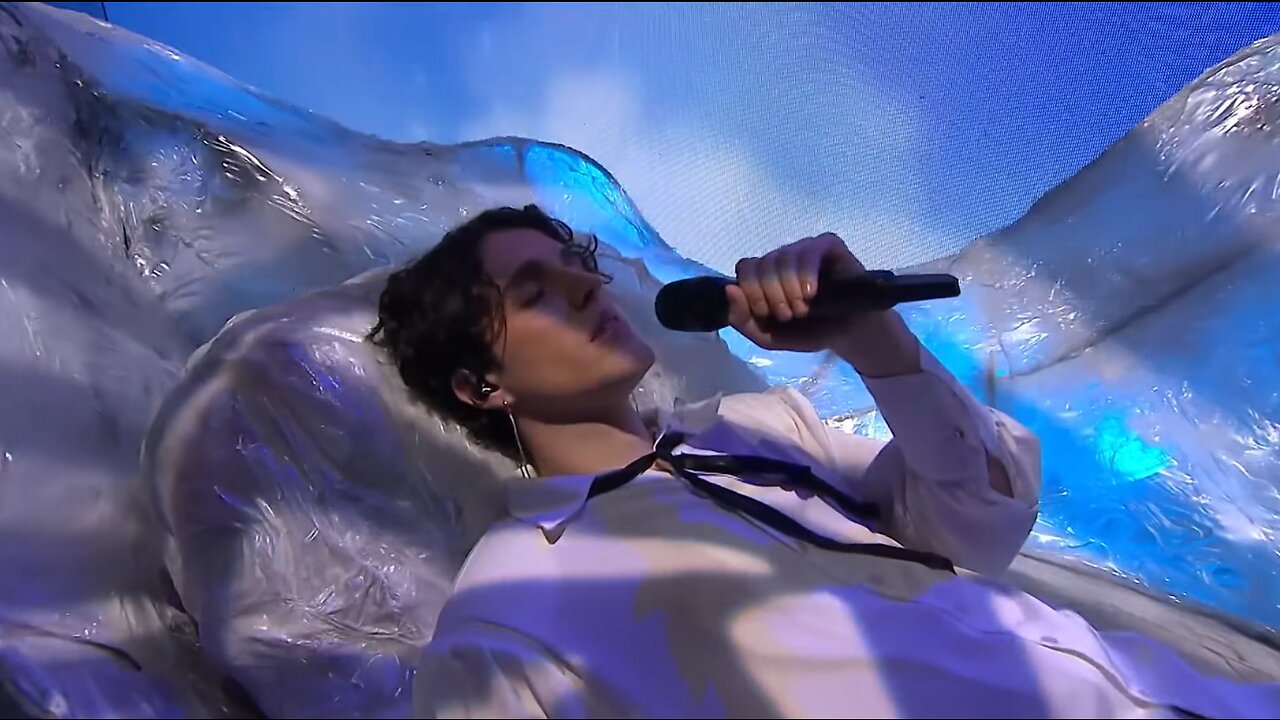 Serbian candidate song for the Eurovision (Matrix related)