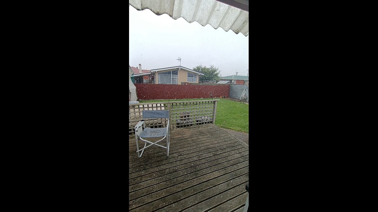 mild snow storm at my mum's house