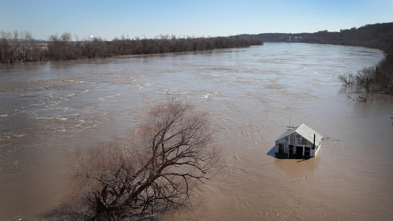 NOAA Warns Spring Flood Season Could Be 'Unprecedented'