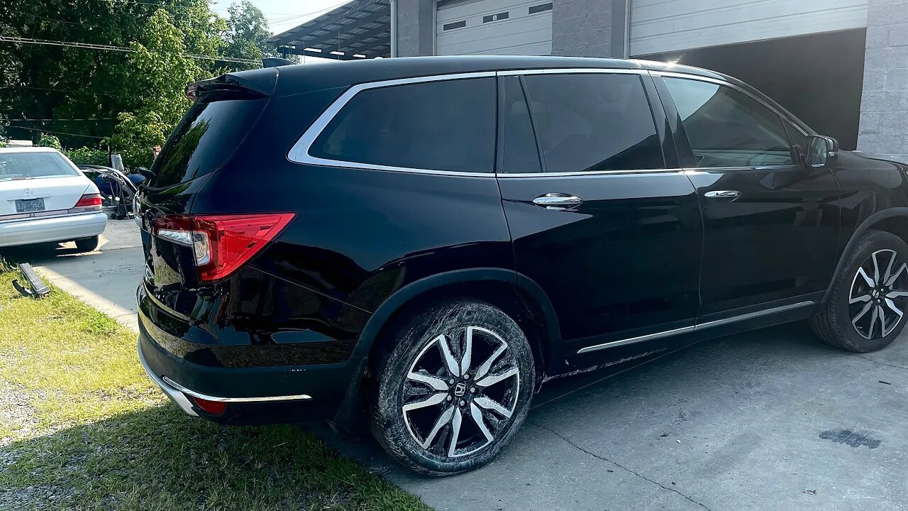 Rebuilding a 2020 Honda Pilot Part 4.