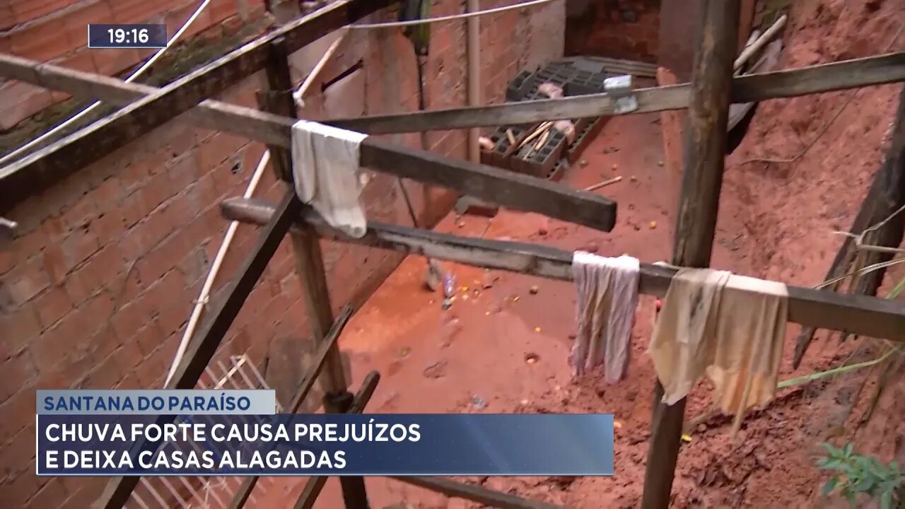 Santana do Paraíso: Chuva Forte causa prejuízos e deixa Casas alagadas.