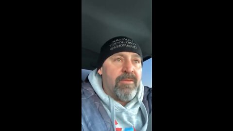 A trucker shares what the spirit of the #freedomconvoy is all about 🙏🏻