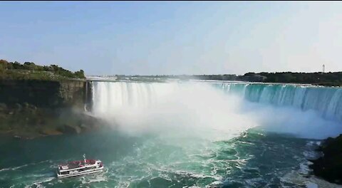 niagara falls in spring