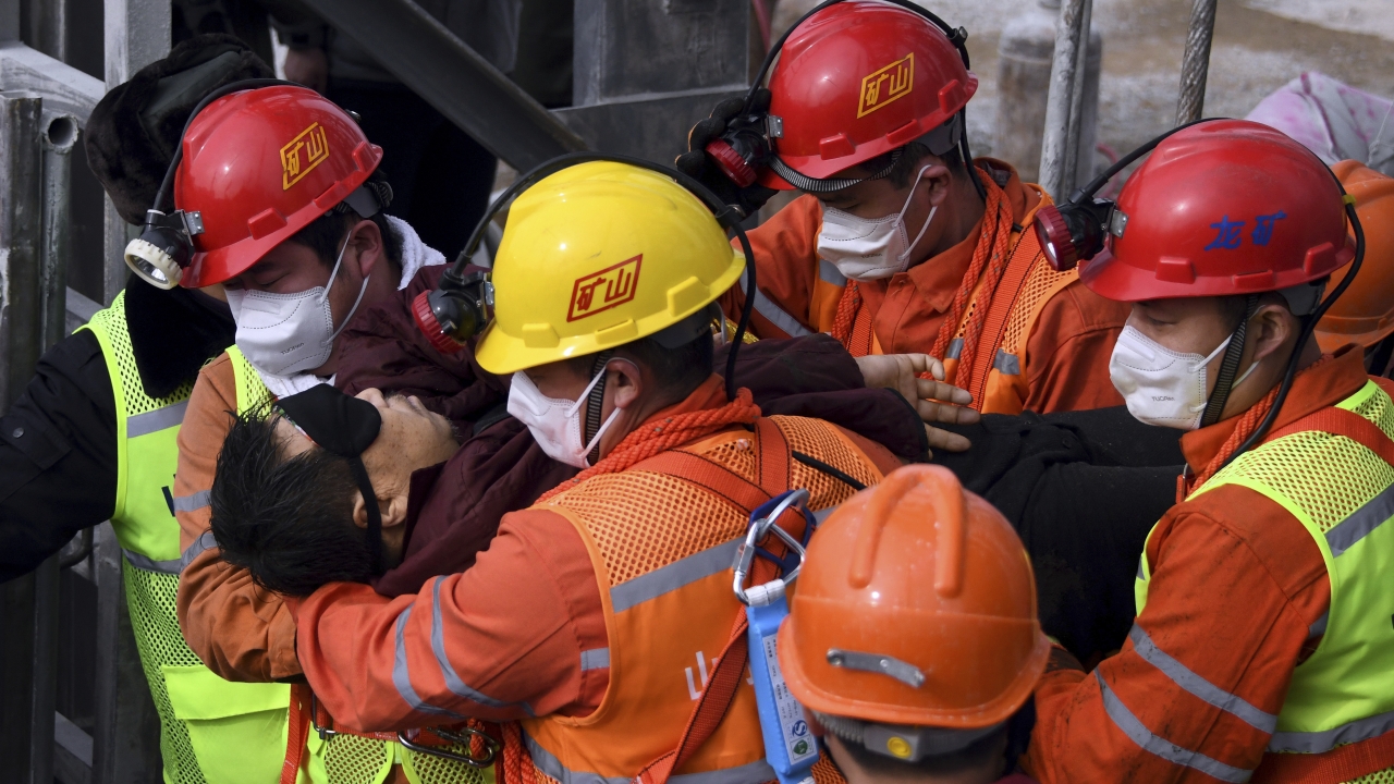 11 Workers Rescued From China Gold Mine