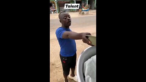 Talent food roller