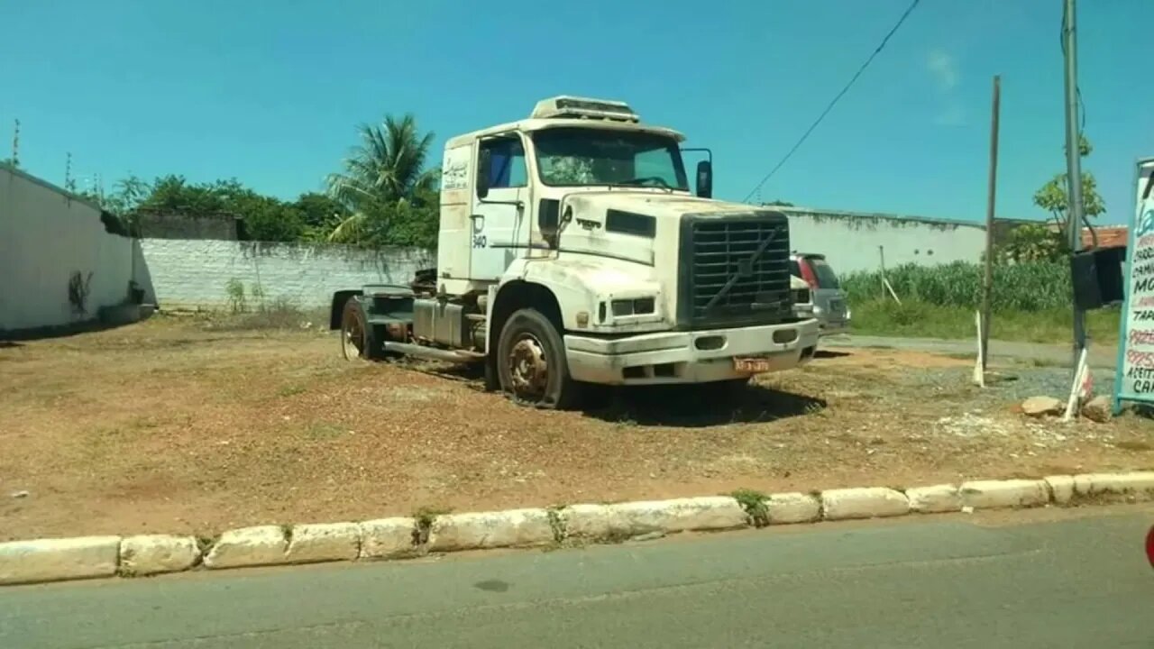 Caminhões Abandonados Parte 46