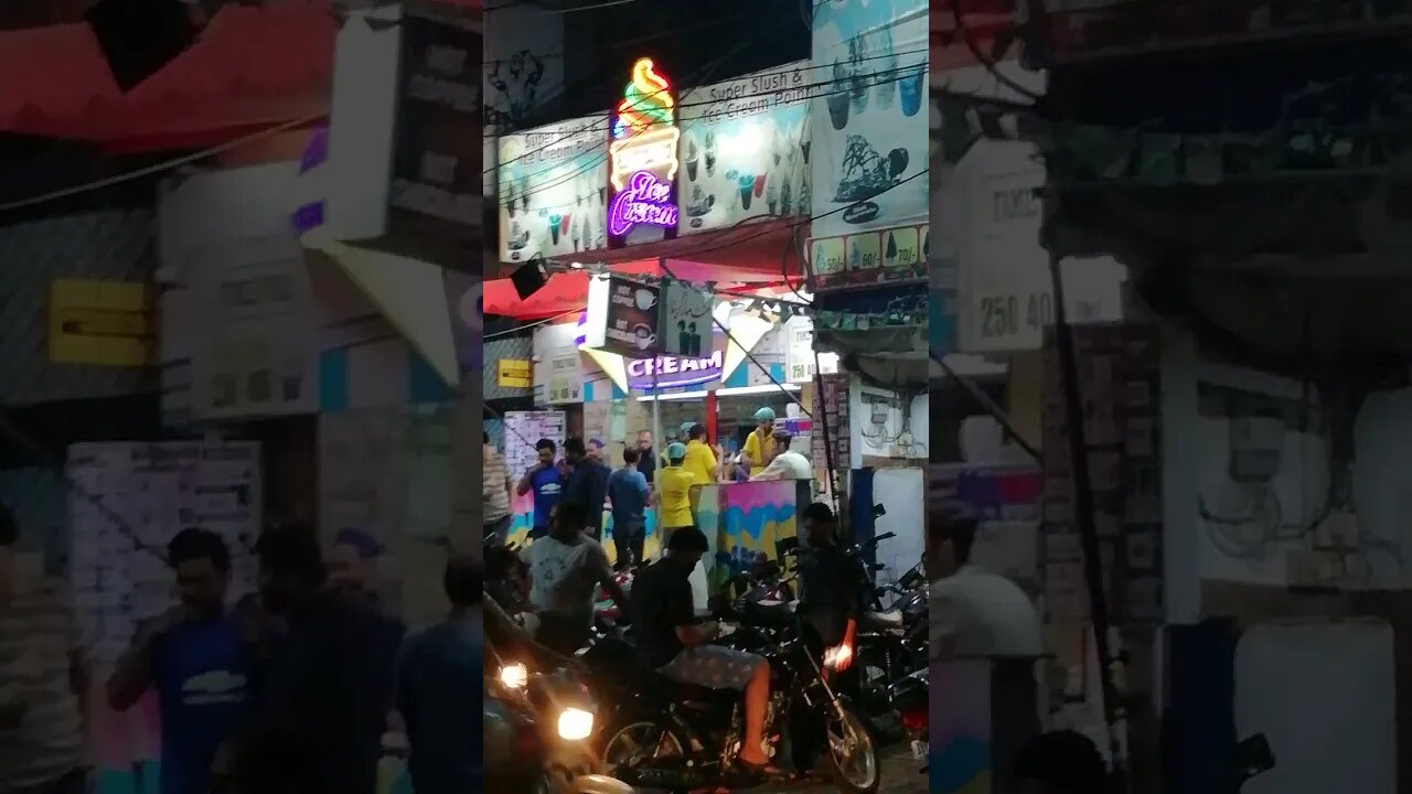 Very tasty yummy ice cream corner famous in Lahore
