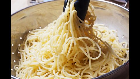 He showed how to actually squeeze pasta and became a hit on the Internet