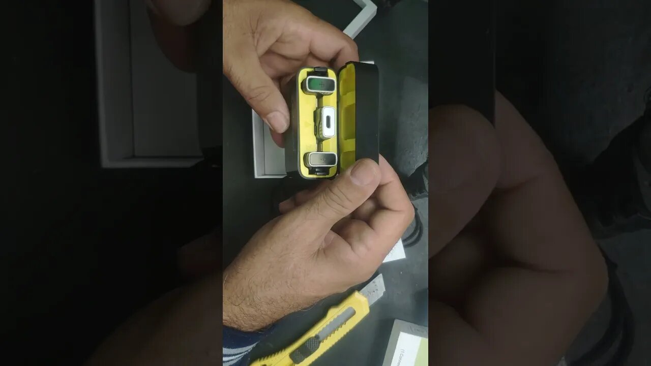 Microfone de lapela ZealSound lavalier, apresentação.