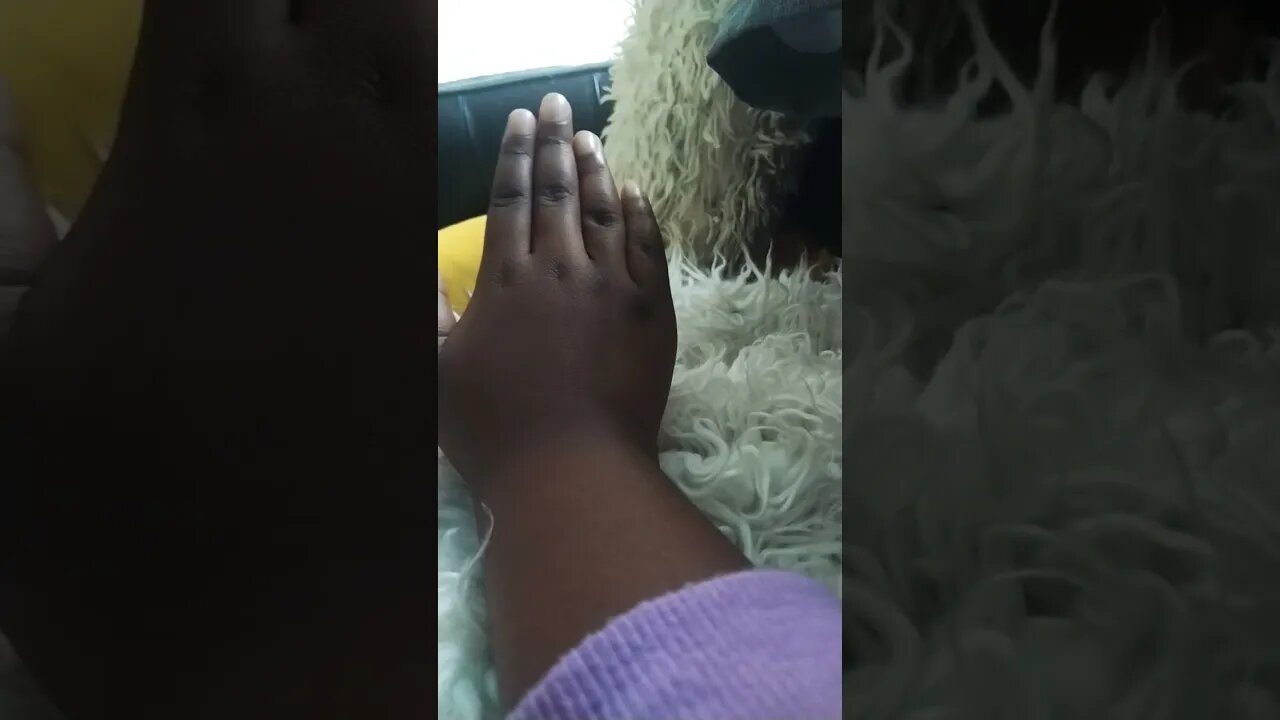Omg! I don't have a finger!