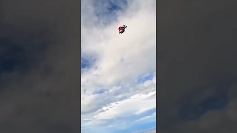 Paragliding short