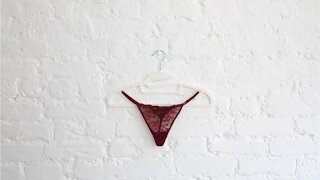 Gynaecologists warn people who wear thongs