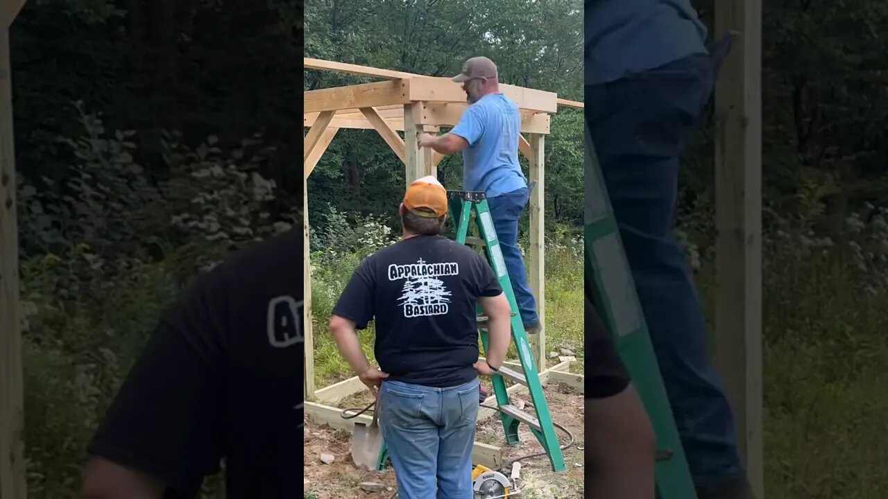 Building a raised deer blind part 1 #homestead #deerblind #huntingblind #carpentry #bushcraft