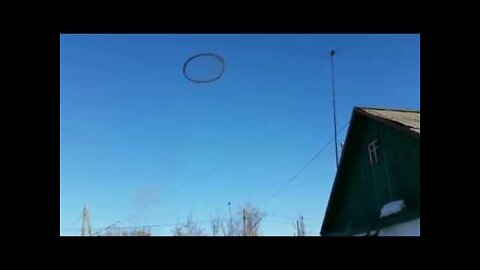 0:02 / 2:47 UFO over the Ukraine in 2022