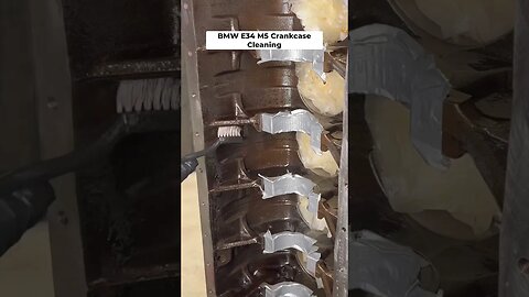 BMW E34 M5 Crankcase Cleaning #shorts #bmw #cars #bmwm5 #bmwe34 #restoration #diy #mechanic #engine