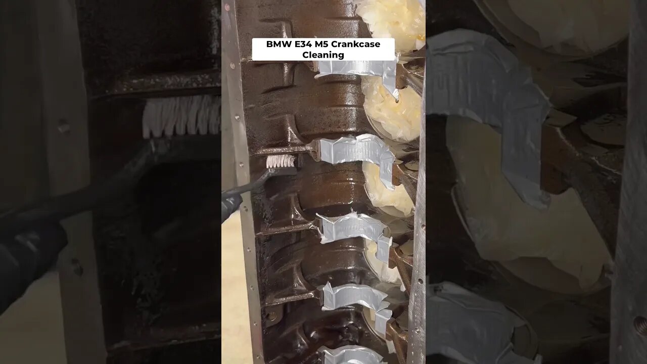 BMW E34 M5 Crankcase Cleaning #shorts #bmw #cars #bmwm5 #bmwe34 #restoration #diy #mechanic #engine