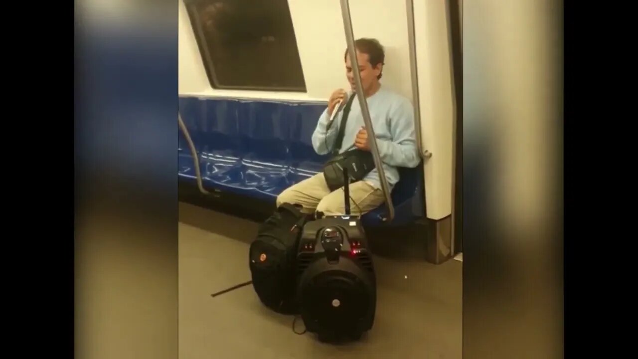 Intre timp in metroul din Bucuresti