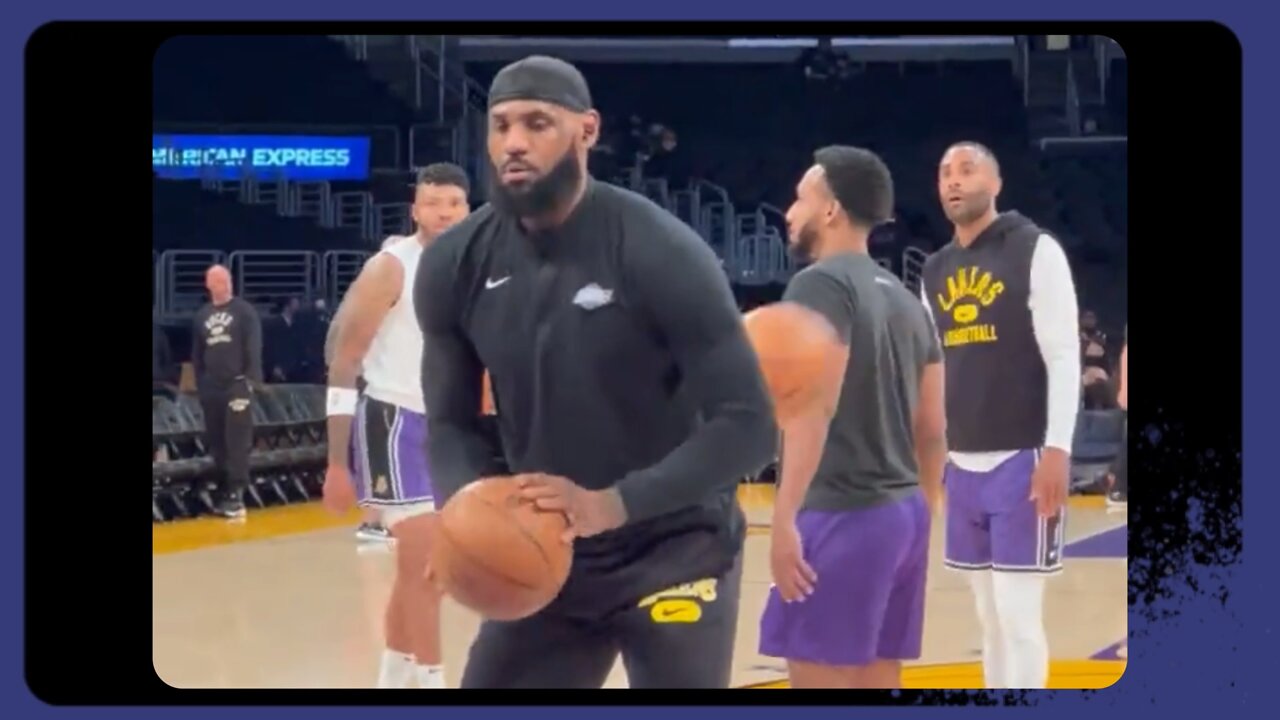 LeBron James casually sinking left-handed free throws before showdown w/ Bucks