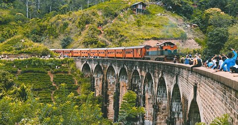 Nine arch bridge in sri lanka