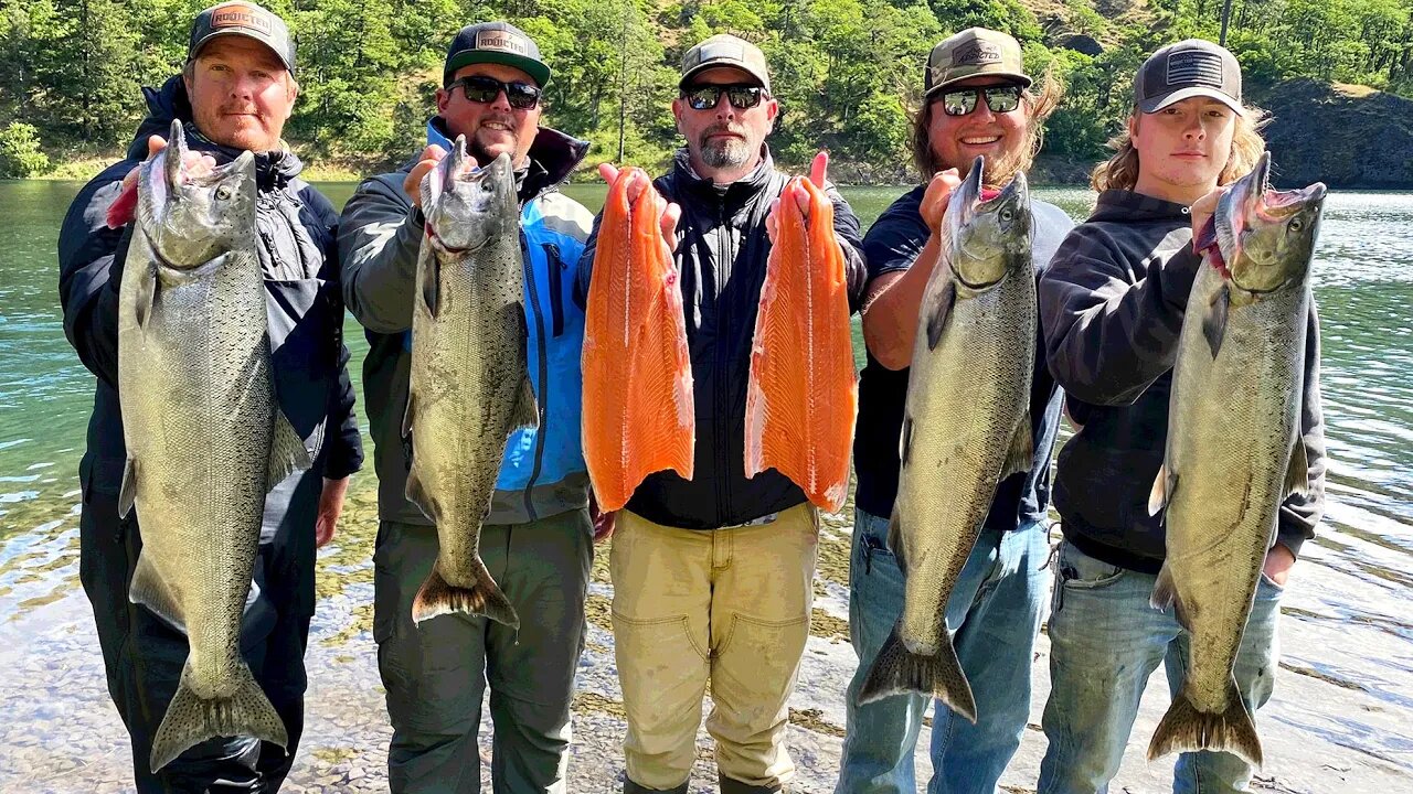 Salmon Fishing The TOILET BOWL. Extreme CHAOS!!