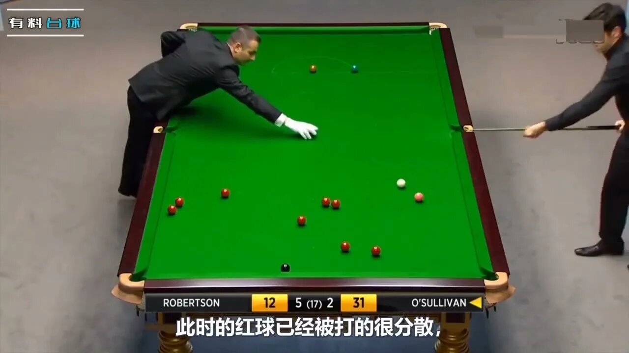 7 $$$$ The real snooker gentleman, the referee gives a thumbs up