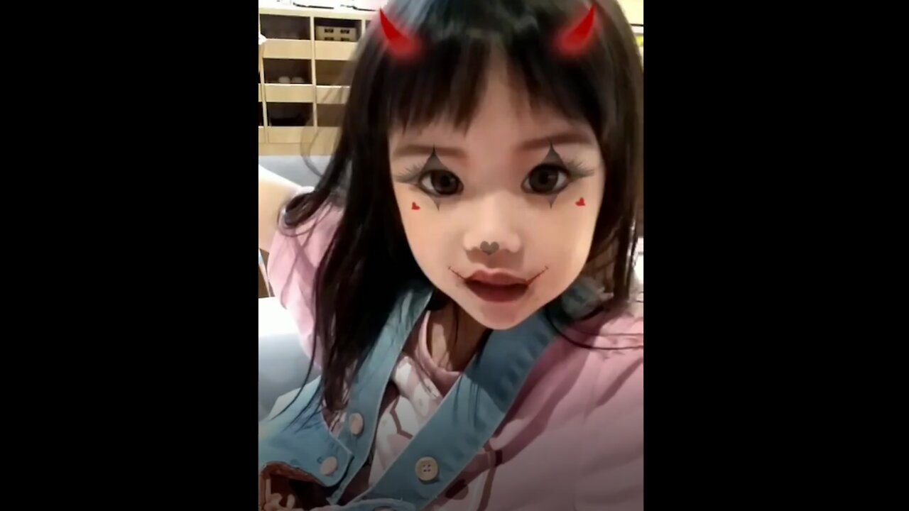 TikTok - Cute Girl-Halloween