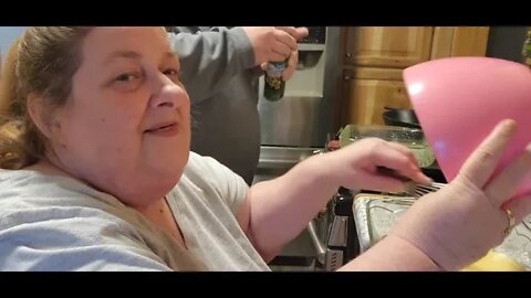 Chili cornbread bake