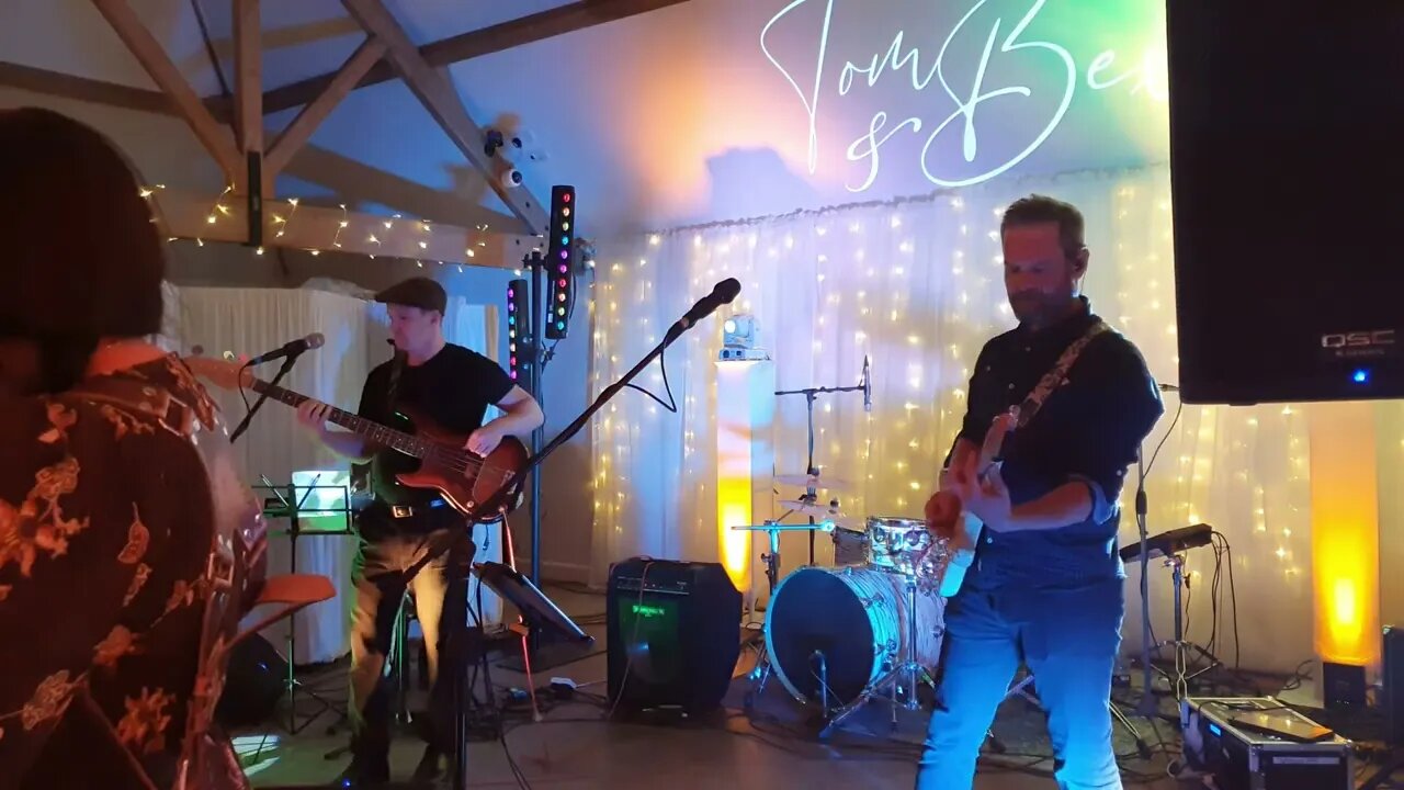 Shut up and Dance (feat. Andrew Sundt)