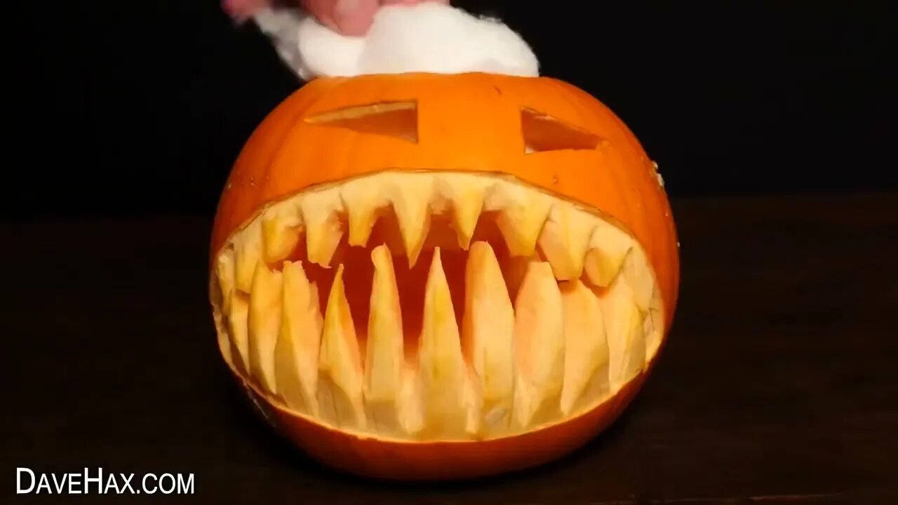 10 Awesome Halloween Pumpkin Carving Ideas