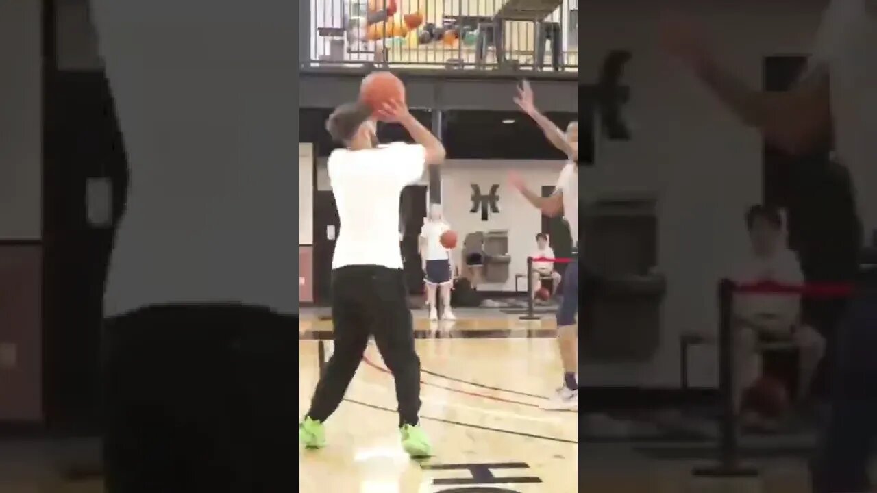 This is why you always stay CONFIDENT PLAYING 🏀