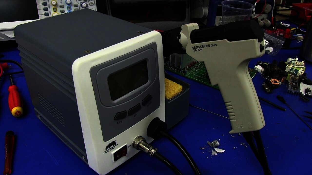 EEVblog #542 - ZD985 Desoldering Station