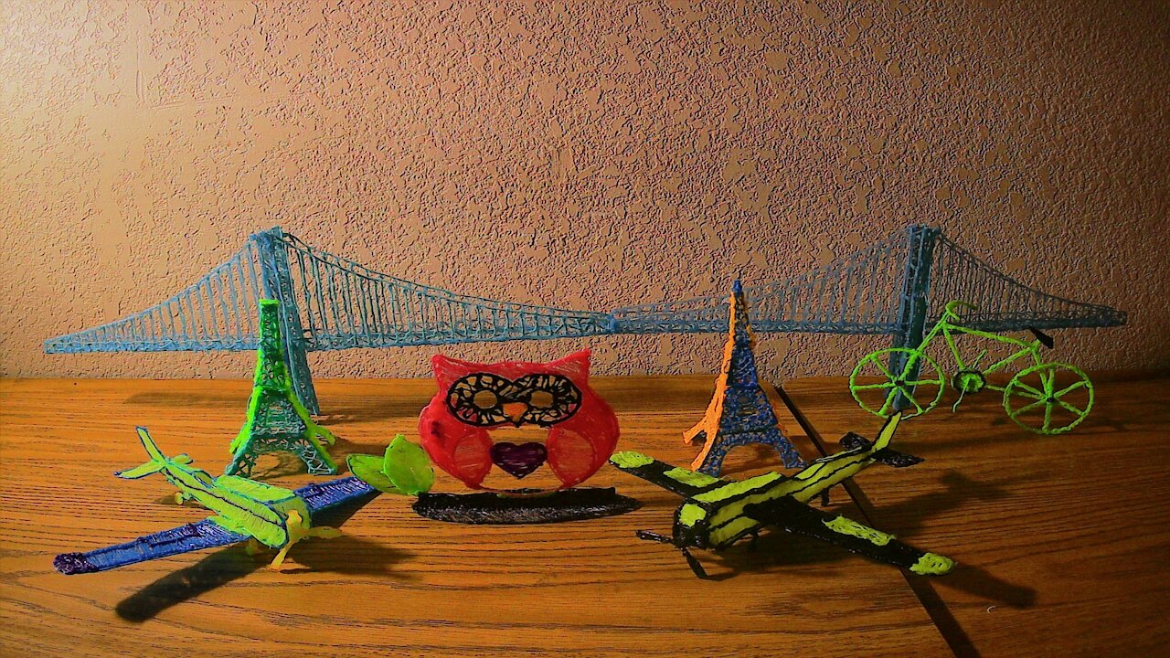 Building Eiffel Tower with 3D Pen