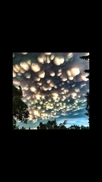 UFO or Crazy Cloud? ‘Weird Phenomenon