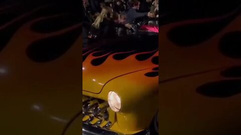 JOKERS HALLOWEEN CAR