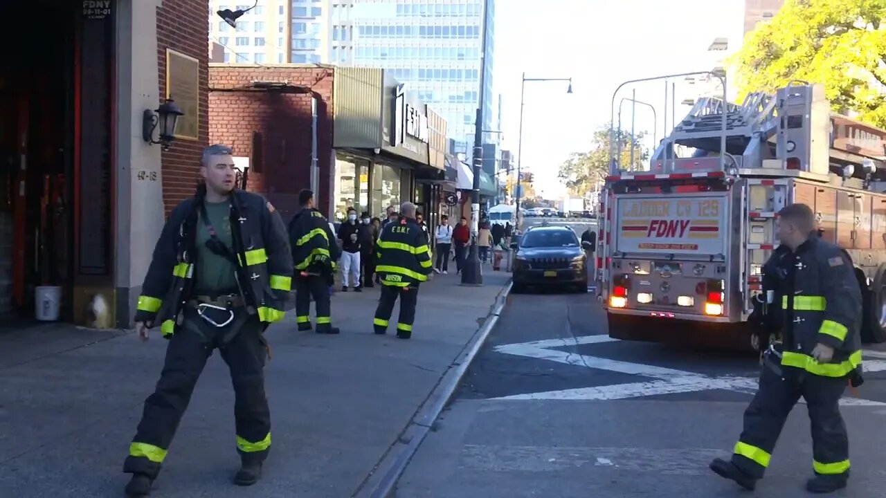 FDNY Ladder 129 Returning to Quarters