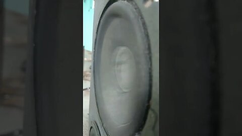 speaker cek.