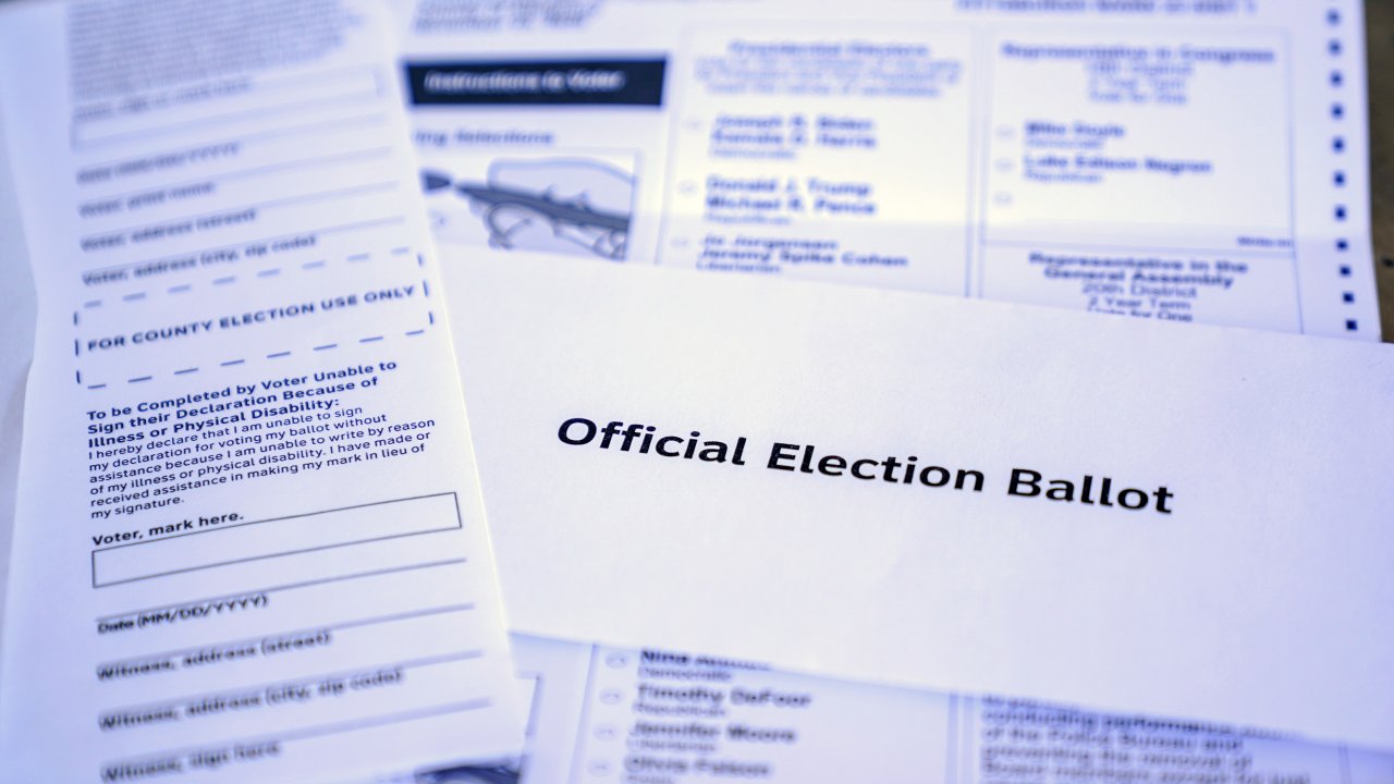 Pennsylvania GOP Challenges Mail-in Ballot Ruling