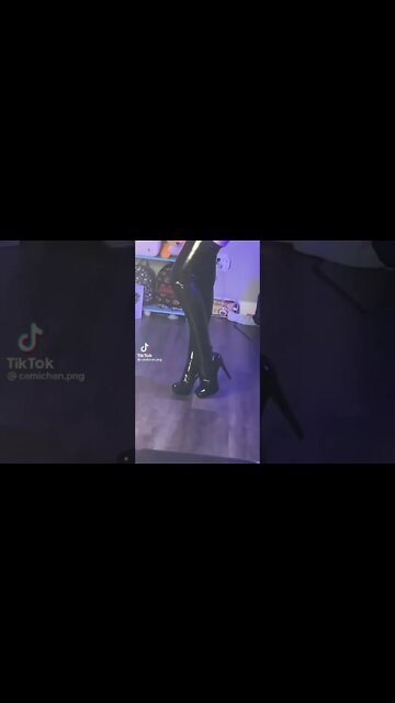 Hot latex suit cosplayer 🥵#shorts #trendingshorts #lingerie #tiktok #latex