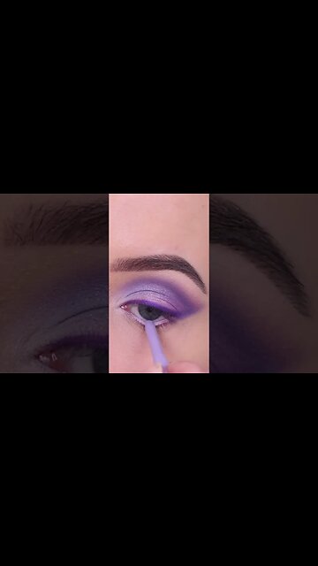 Soft purple glam eye makeup tutorial #shorts