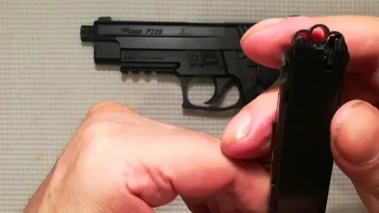 Sig P226 - bb and pellet pistol