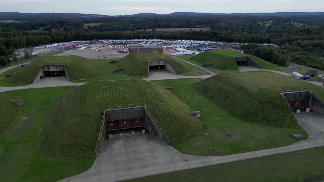 Walking from East car park to the Star Wars film location Greenham Common UK inc drone footag
