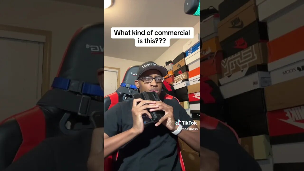 WHAT KIND OF COMMERCIAL IS THIS!? 😂😂😂