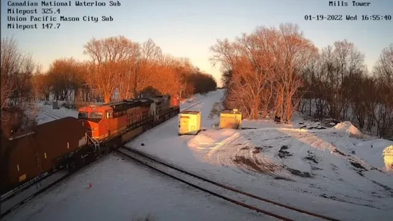 EB CN L570 Manifest with BNSF 732 Leading at Mills Tower on January 19, 2022 #Steel Highway#