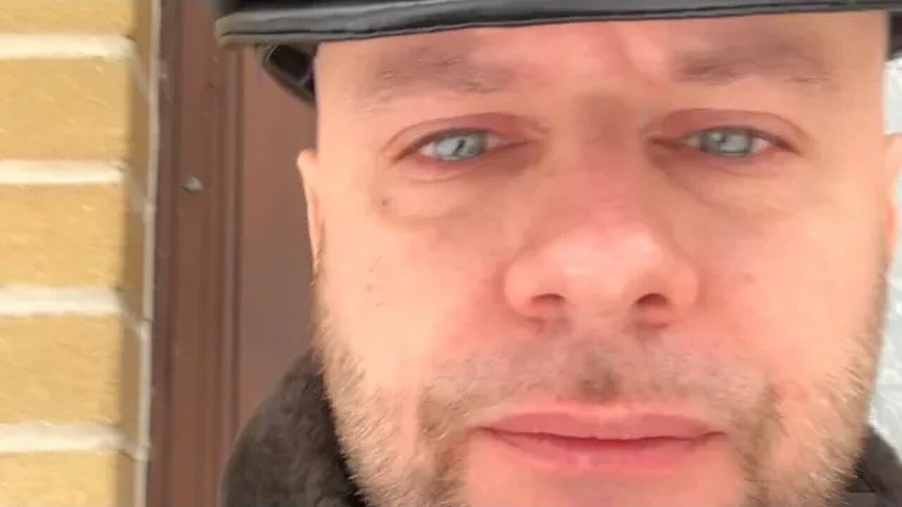 Retards at Toronto Sun