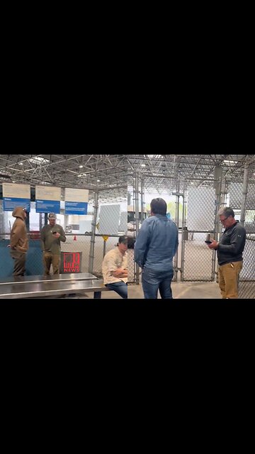 American Citizens Detained In Cages While MILLIONS Of Illegal Aliens Just Walk Right In