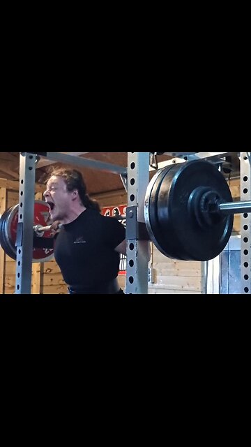 167.5 Kgs Pin Squat!